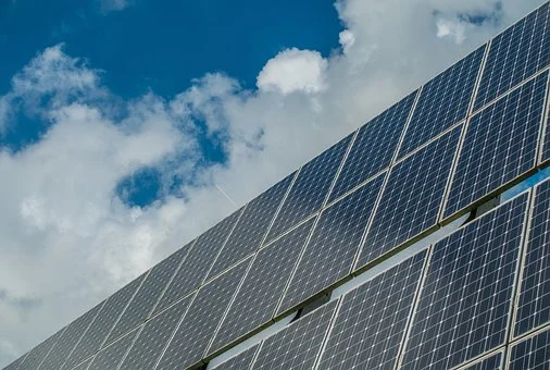 photovoltaic-system-2742308__340-solar